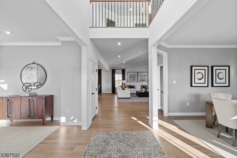 14 Glacier Way  Union Twp. NJ 08867 photo