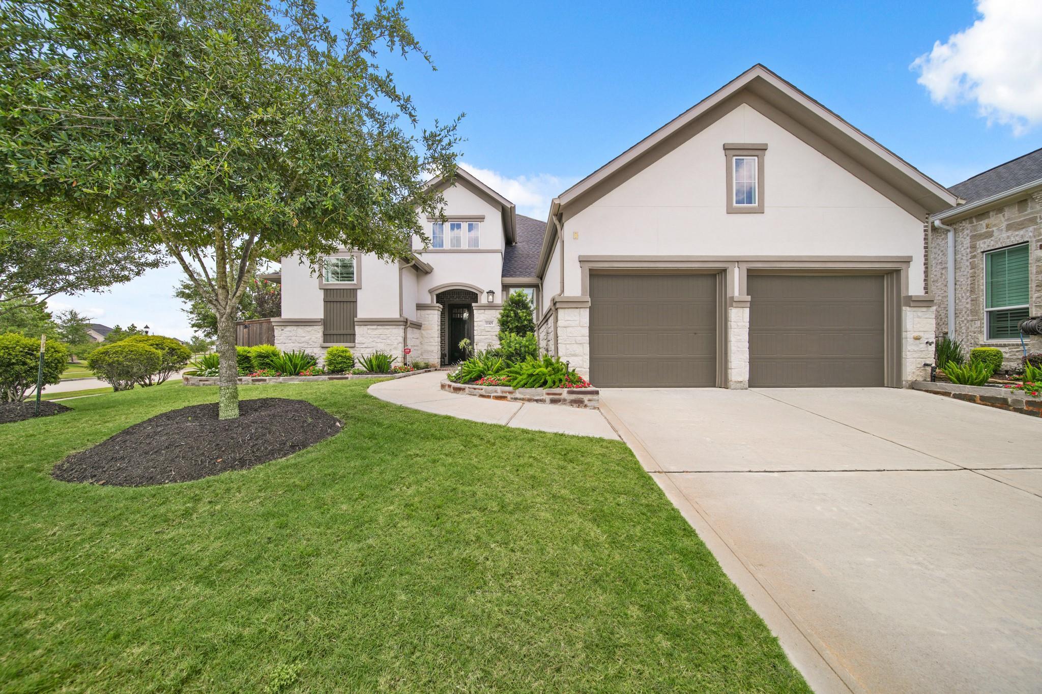 Property Photo:  13305 Newcastle Creek Court  TX 77059 