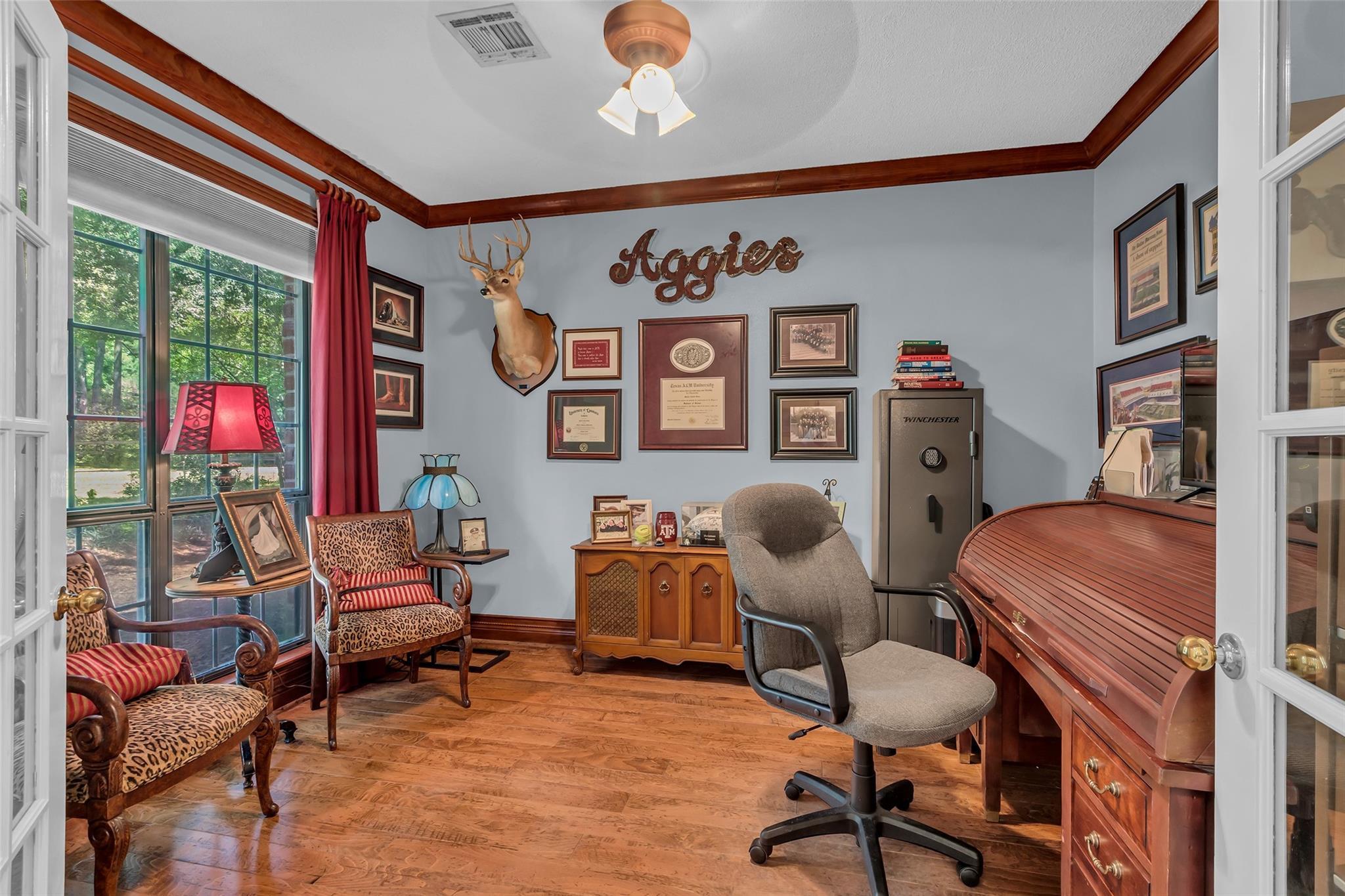 Property Photo: 1019 Towering Oaks Street TX 77355