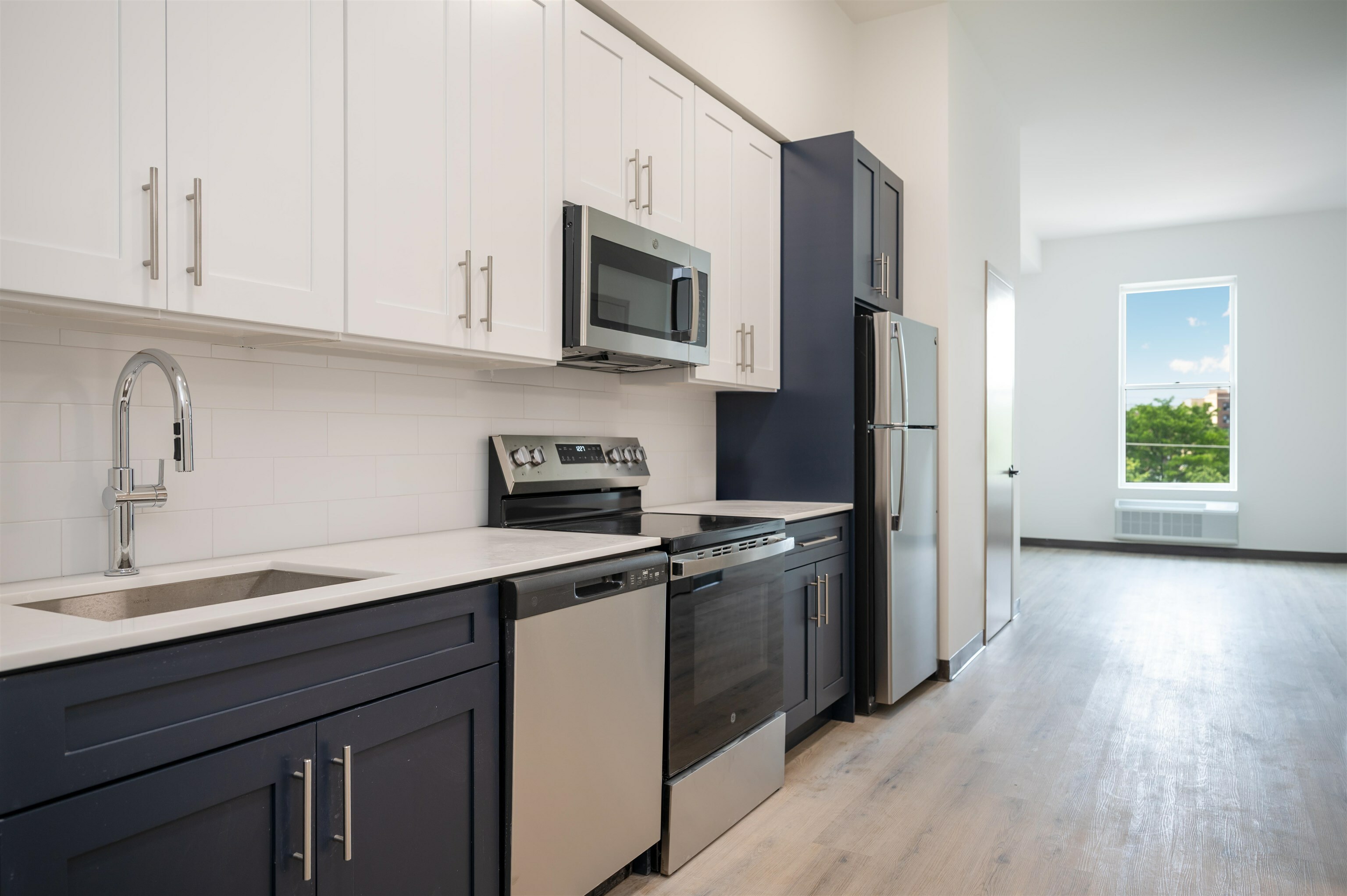 Property Photo: 857 Bergen Ave 305 NJ 07306