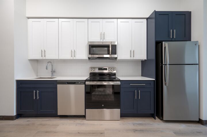 Property Photo: 857 Bergen Ave 305 NJ 07306