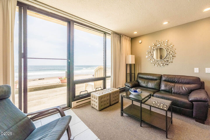 Property Photo:  4009 SW Highway 101 140  OR 97367 