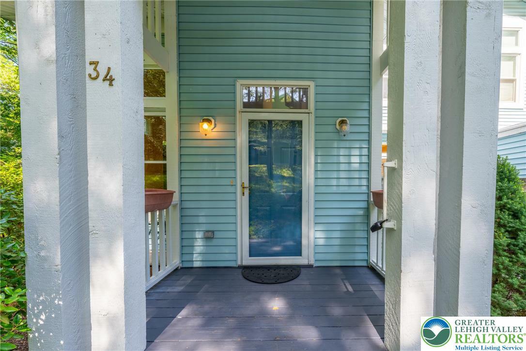 Property Photo: 212 Abbington Drive PA 18302