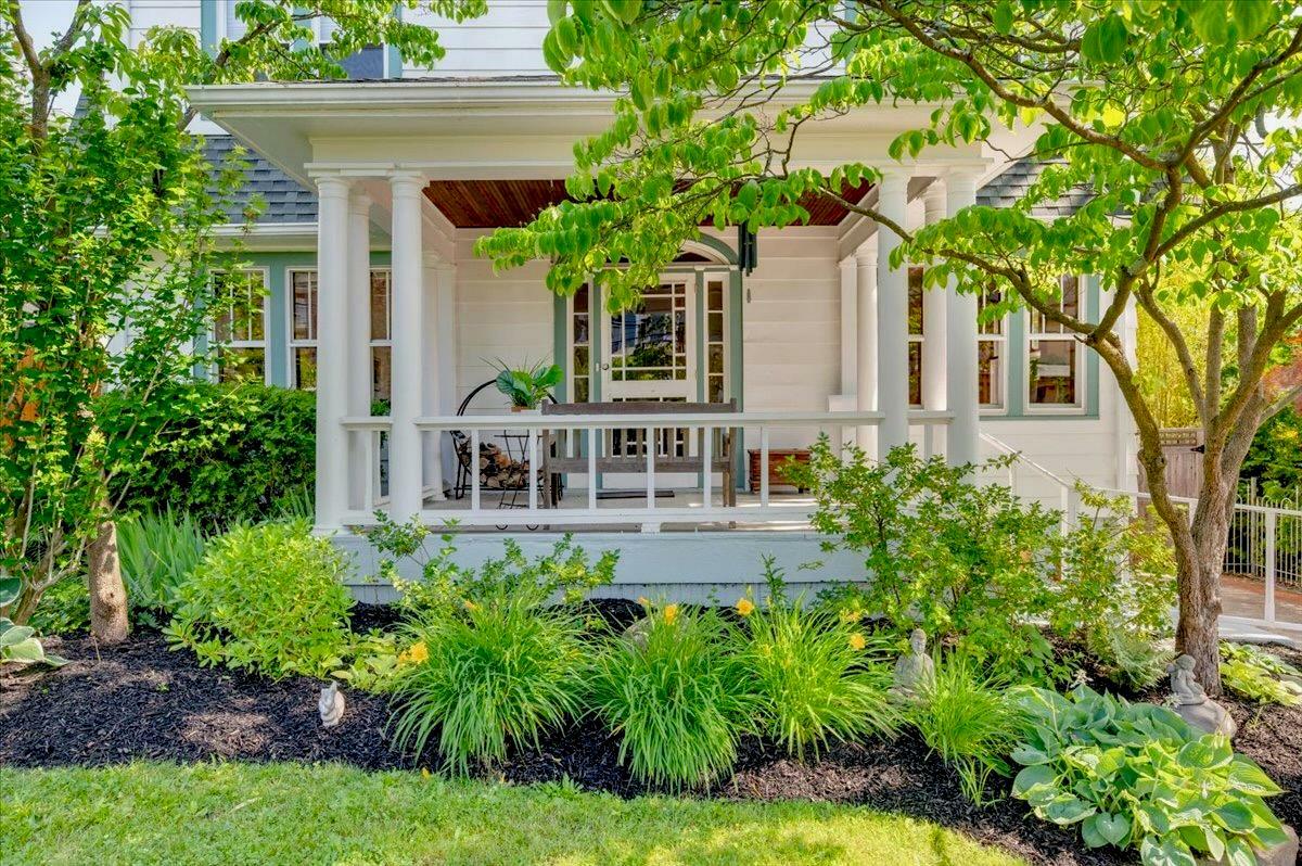 Property Photo: 70 3rd Avenue NY 10960