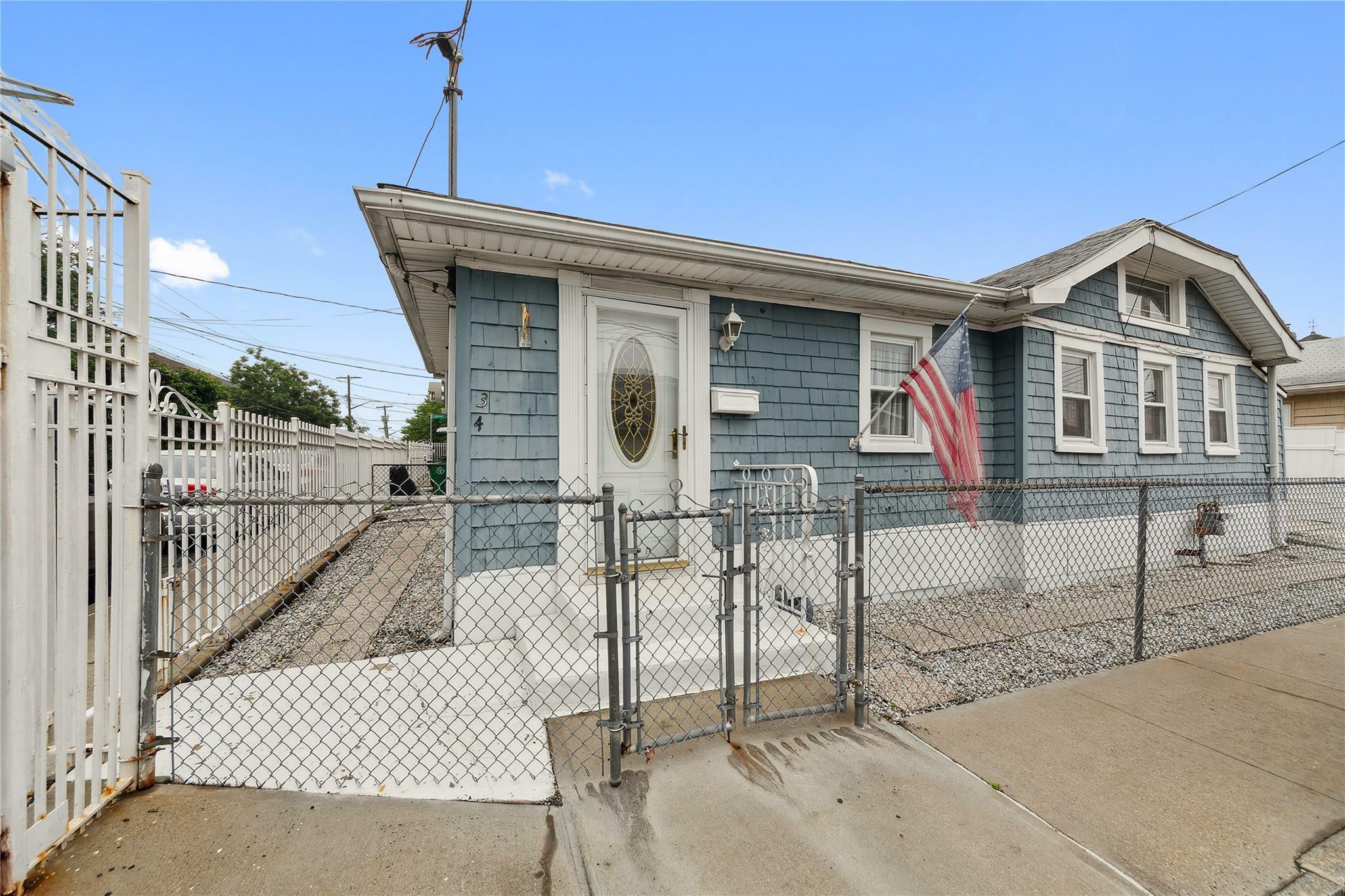 34 Alden Park 34  Bronx NY 10465 photo
