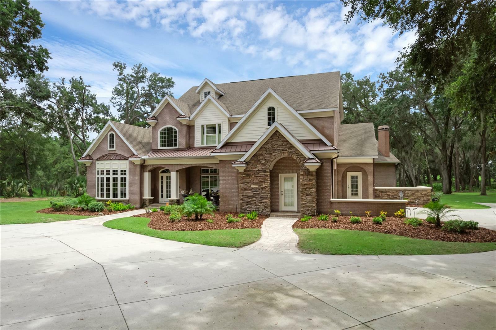Property Photo:  1325 Otters View Court  FL 34731 