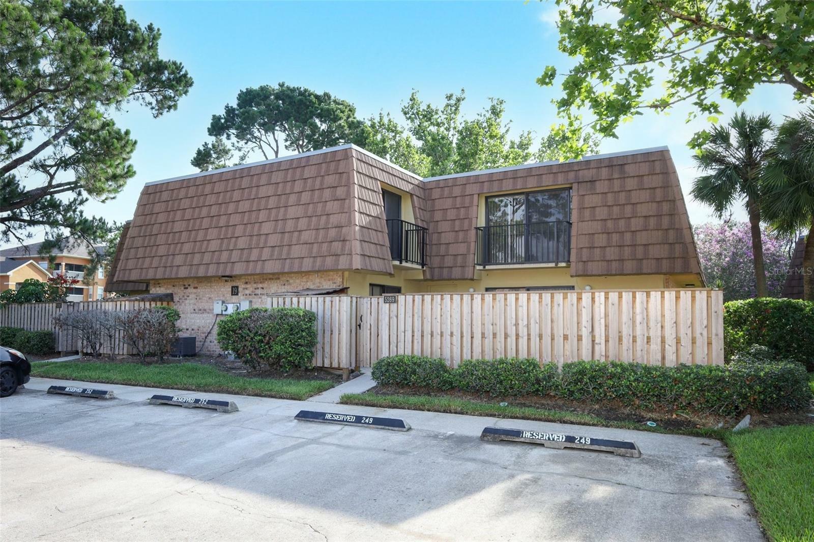Property Photo: 5269 Brook Court 249 FL 32811