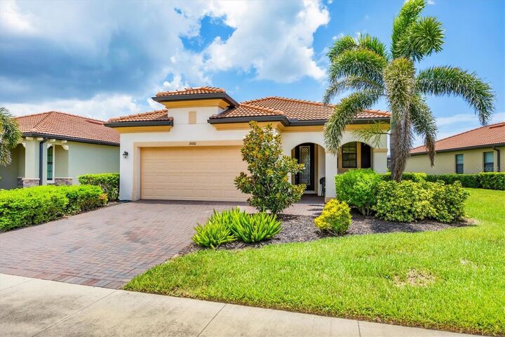 Property Photo:  10061 Cozy Grove Drive  FL 34293 