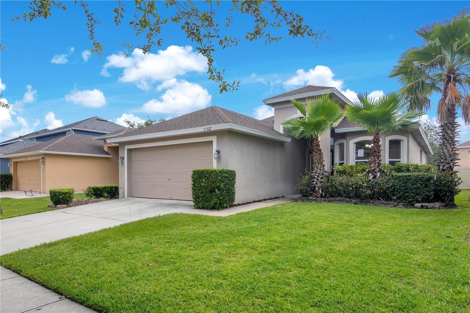 Property Photo: 14327 Cheverleigh Drive FL 32837