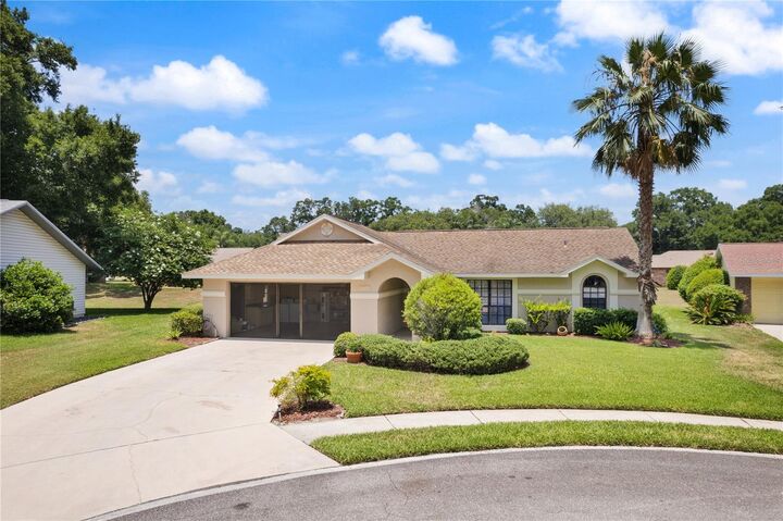 37147 Foxrun Place  Zephyrhills FL 33542 photo