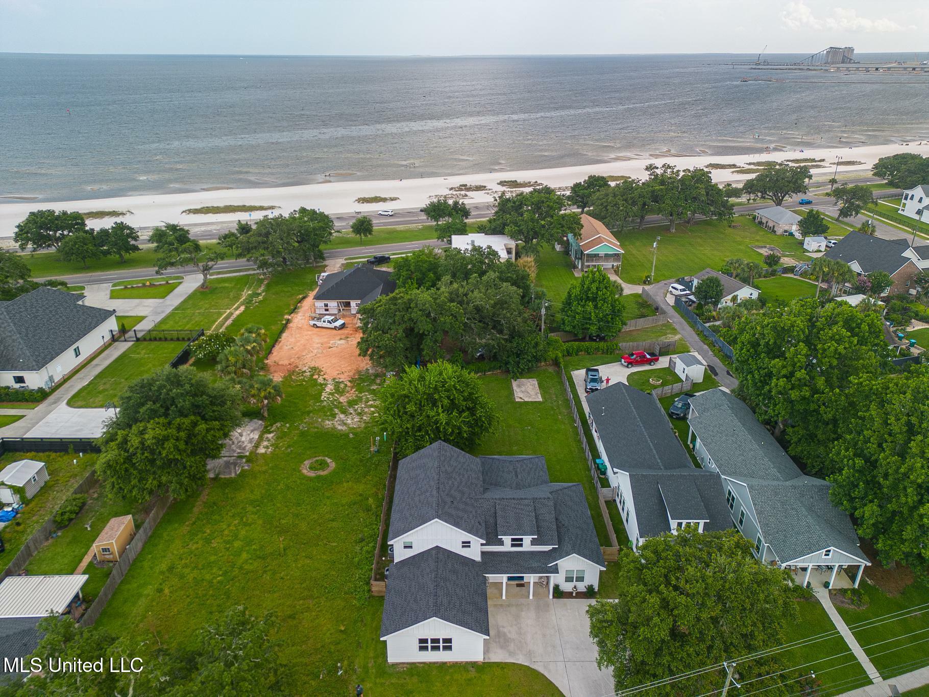 Property Photo:  1411 2nd Street  MS 39501 