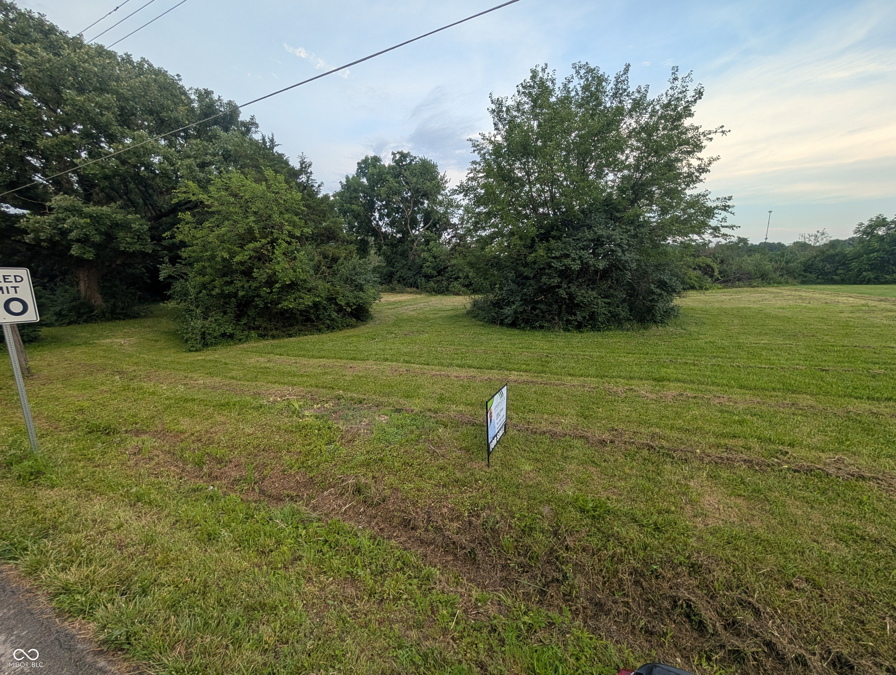 Property Photo: 401 S D Street IN 46036