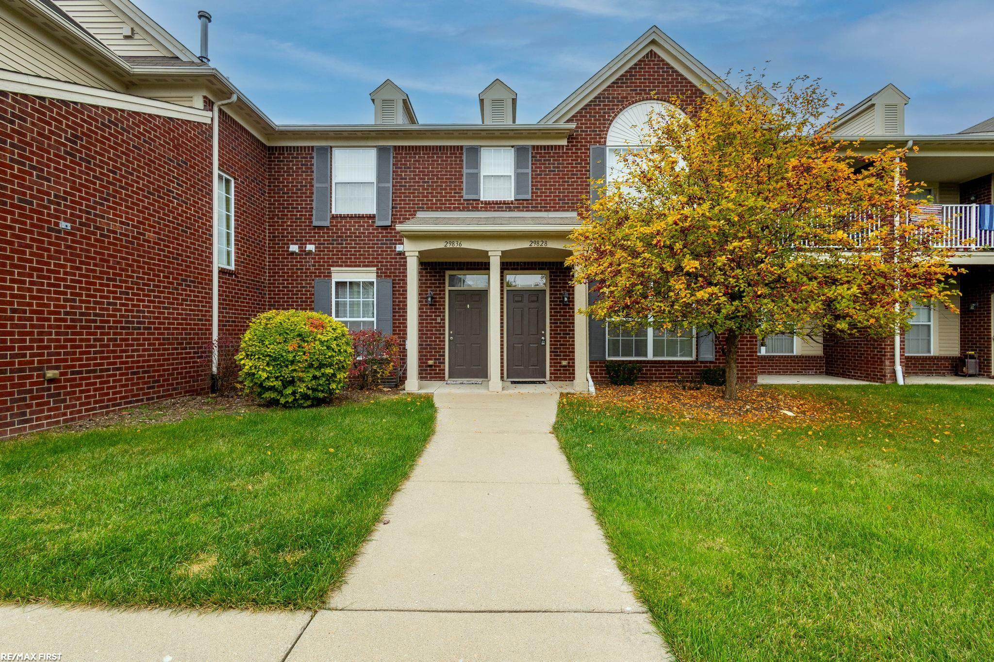 29828 Fox Run Cir Circles Unit 100  Warren MI 48092 photo
