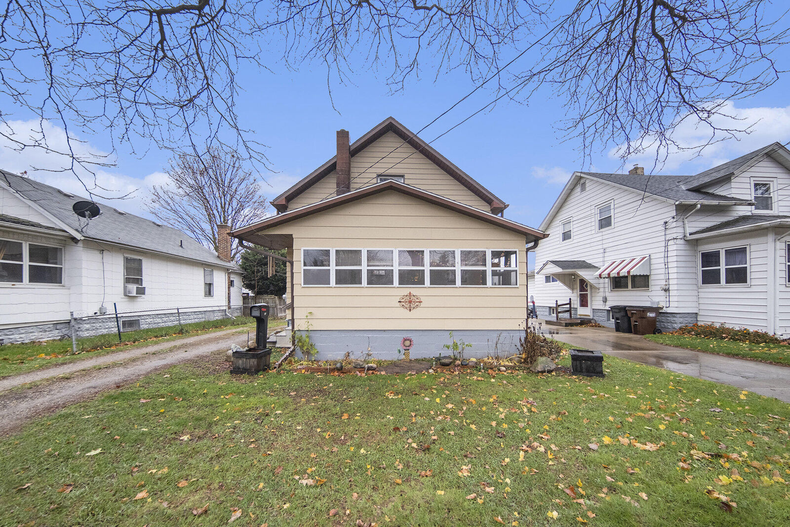 Property Photo:  317 E Argyle Street  MI 49202 