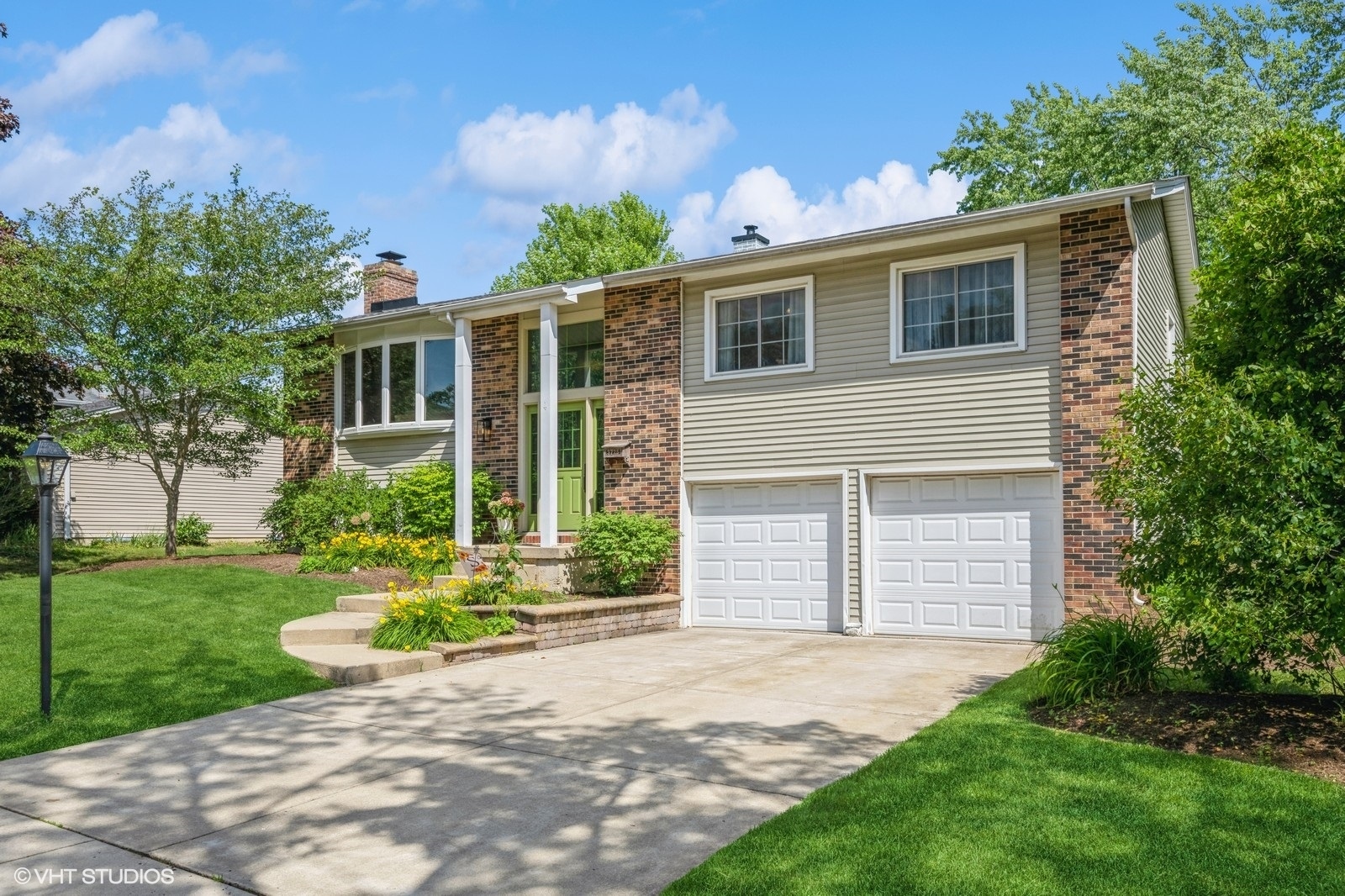 3725 Lexington Drive  Hoffman Estates IL 60192 photo