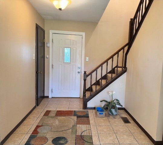 Property Photo: 520 N Salem Drive IL 60194