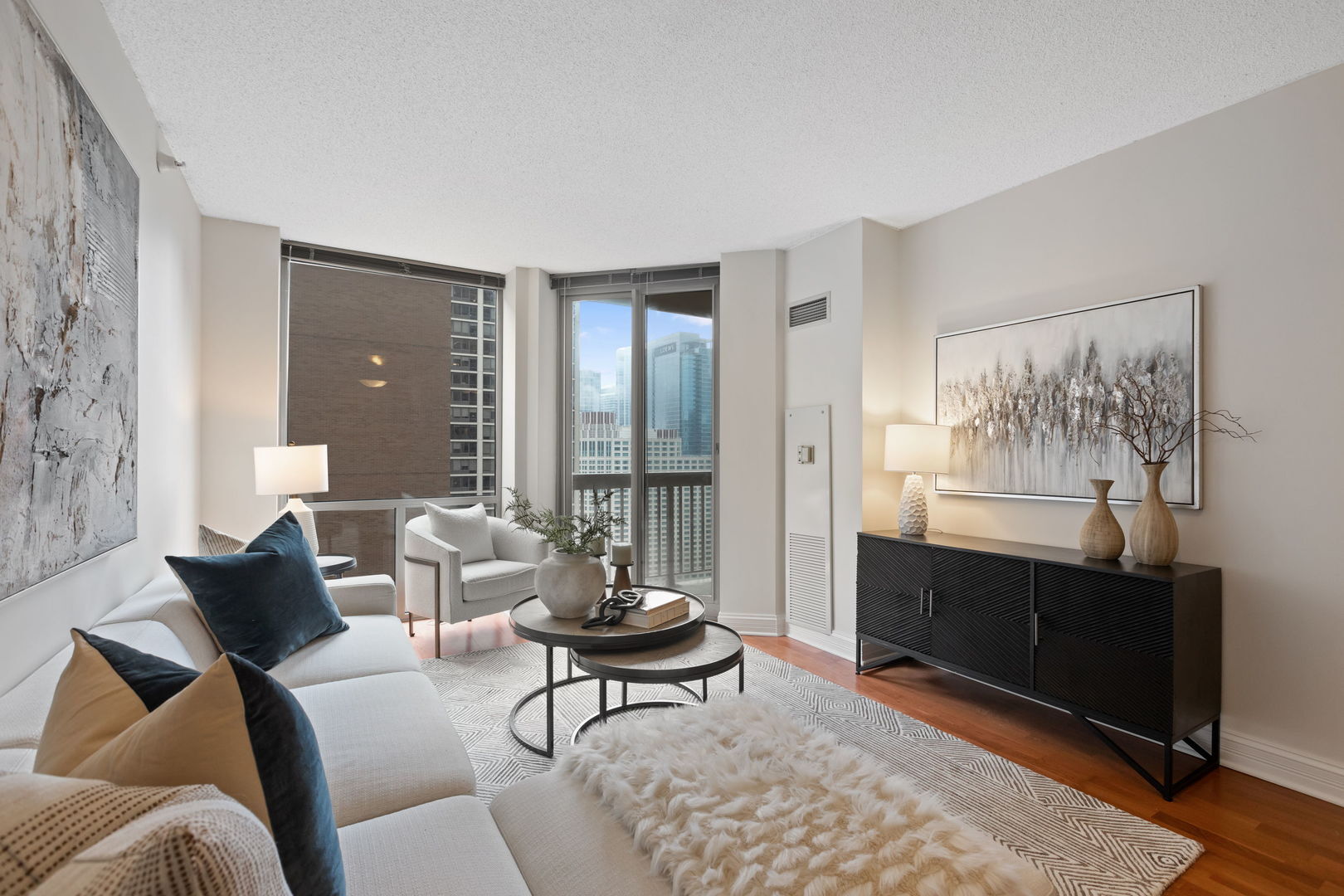 Property Photo:  222 N Columbus Drive 2607  IL 60601 