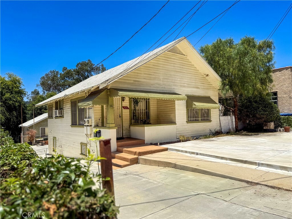Property Photo: 3621 Griffin Avenue CA 90031