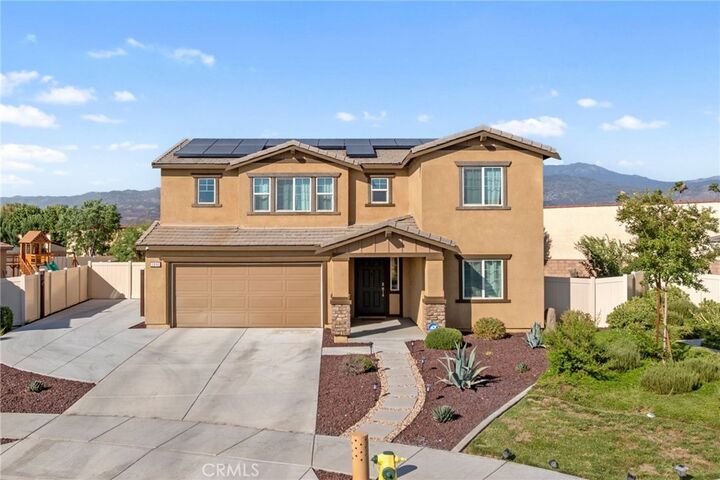 Property Photo: 5896 Plum Place CA 92544