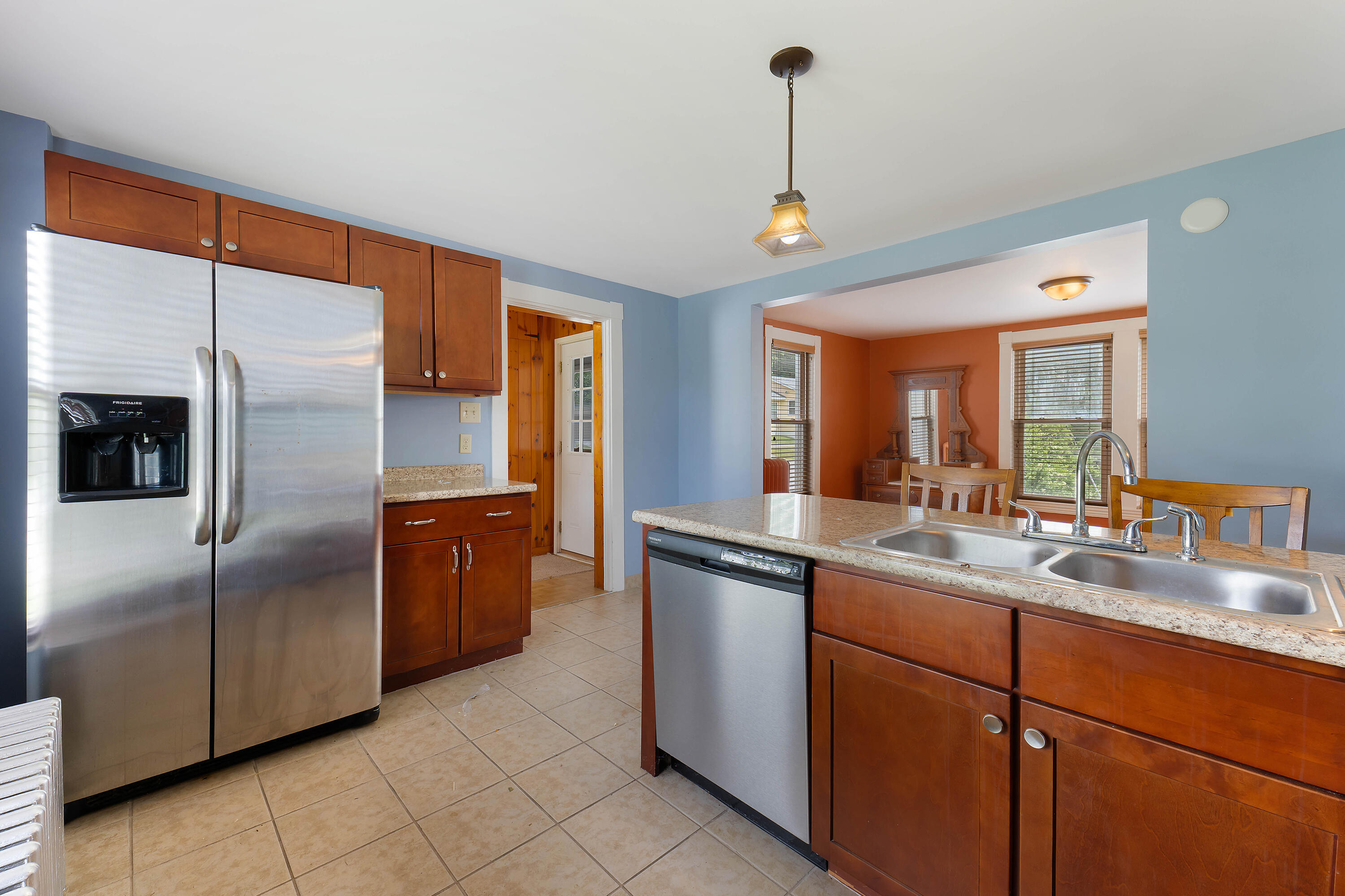 Property Photo:  14 Cassell Street  ME 04240 