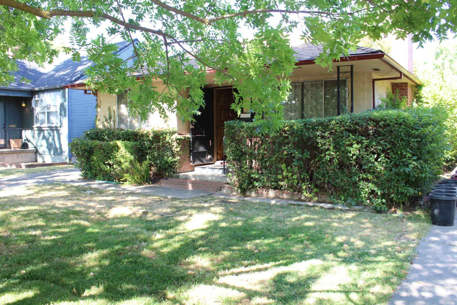 Property Photo: 3761 Jeffrey Avenue CA 95820