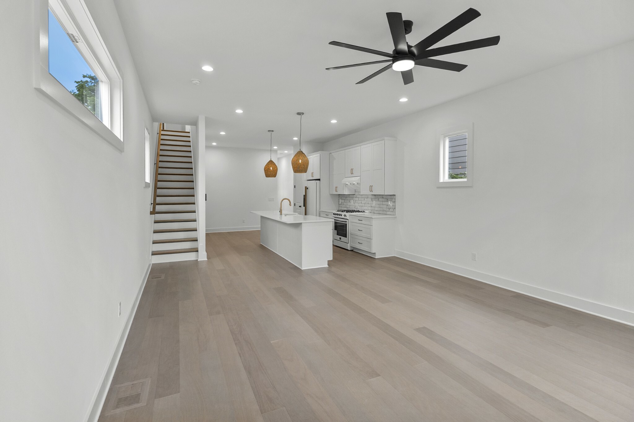 Property Photo: 1603 16th Ave N TN 37208