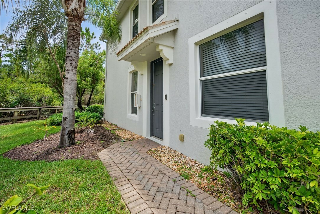 Property Photo: 15695 Marcello Circle 118 FL 34110