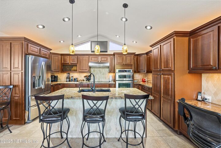 Property Photo: 90 Zamora Street FL 32084