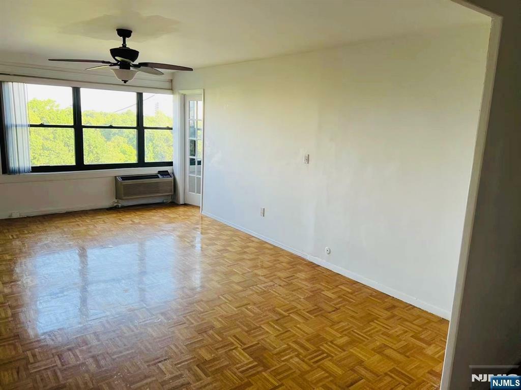 Property Photo:  2348 Linwood 7M  NJ 07024 
