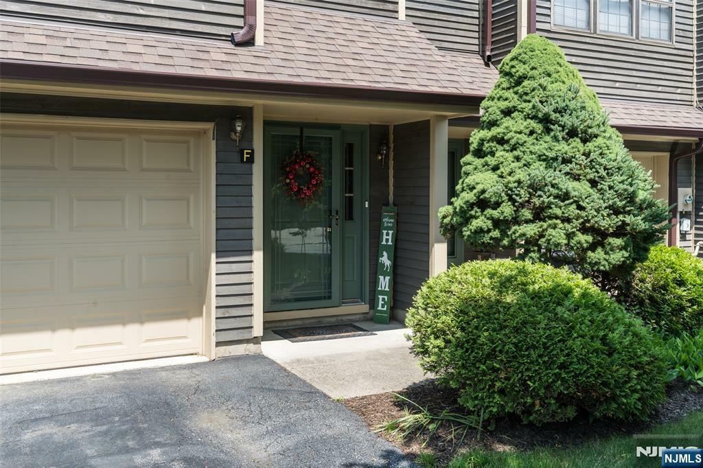 Property Photo:  29 Concord Road F  NJ 07480 
