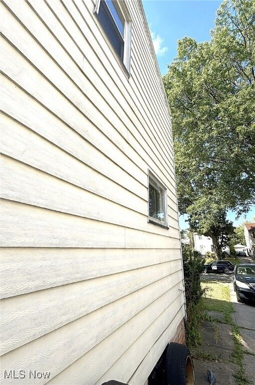 Property Photo:  17604 Walden Avenue  OH 44128 