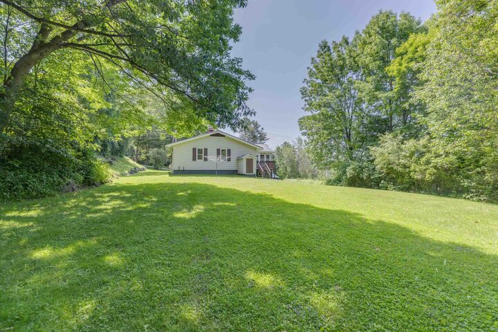 Property Photo:  141 Manns Hill Road  NH 03561 