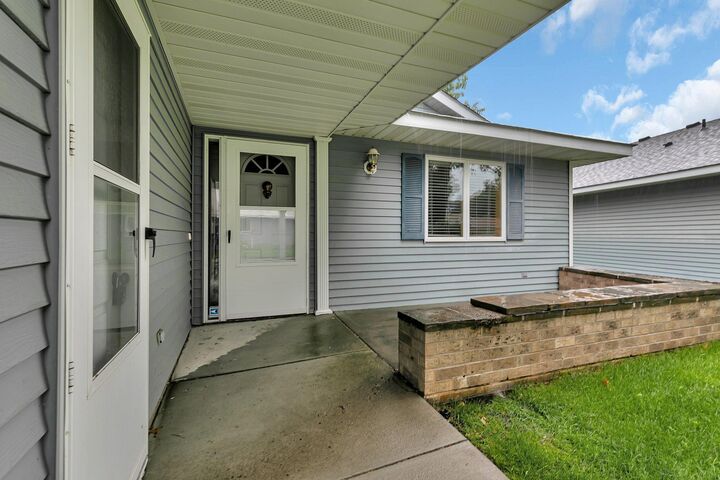 Property Photo:  299 Waite Avenue S  MN 56301 