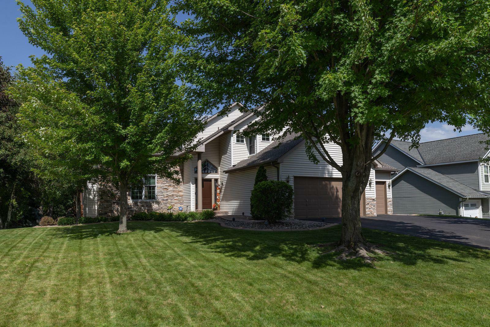 Property Photo: 16240 Kenora Court MN 55044