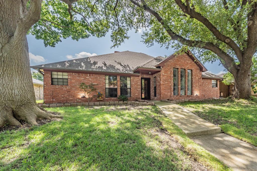 Property Photo: 3112 Luallen Drive TX 75007