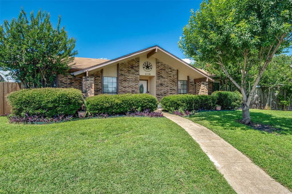 Property Photo: 6109 Denver Street TX 75088
