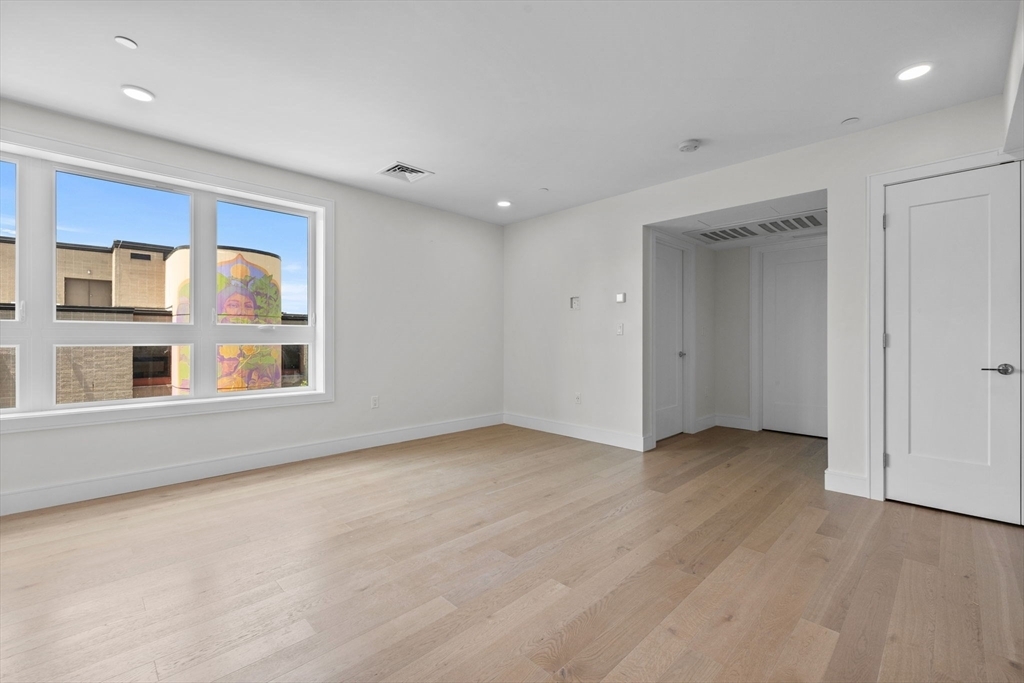 Property Photo:  301 Border Street 411  MA 02128 