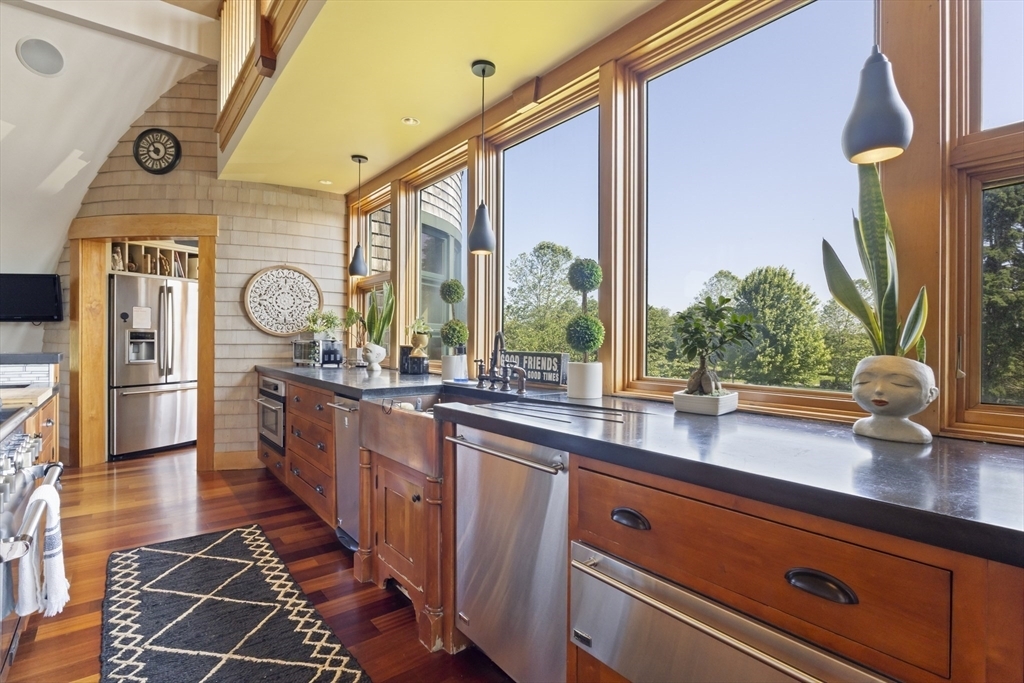 Property Photo:  1 Masthead Ln  MA 02747 