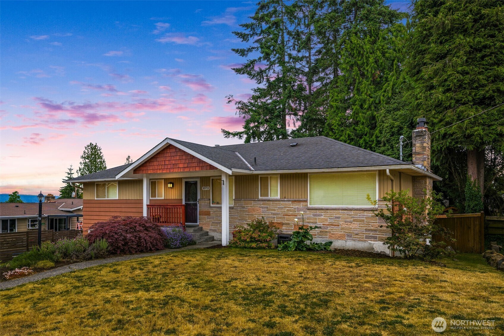 10711 NE 194th Street  Bothell WA 98011 photo