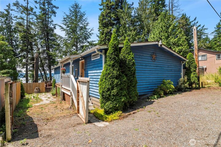 Property Photo: 7816 47th Avenue NW WA 98271