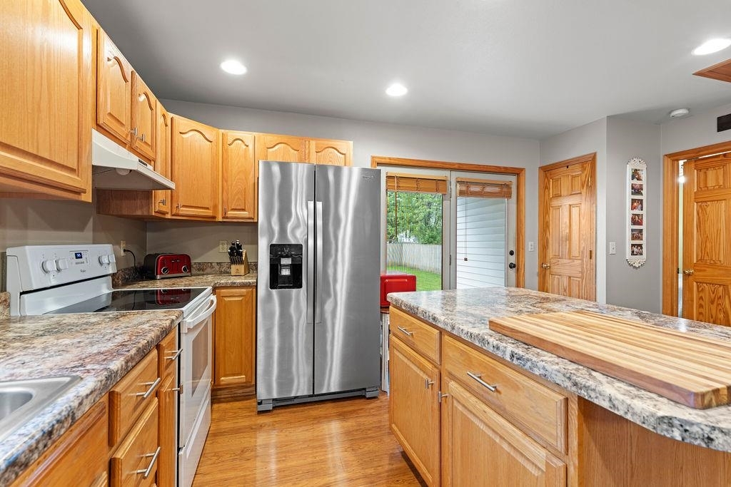 Property Photo:  1630 Central Street  WI 54901-2908 