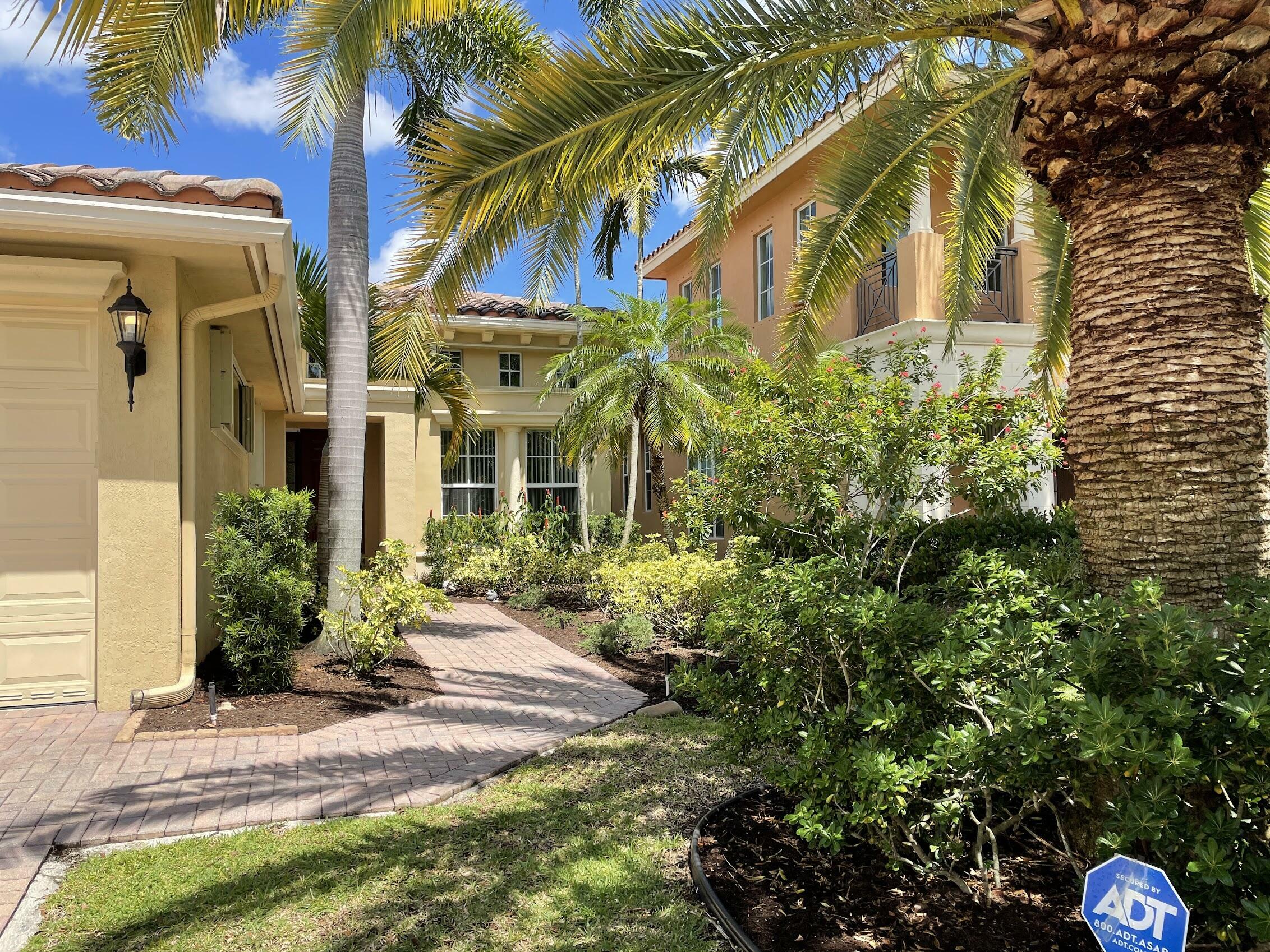 Property Photo:  8240 NW 105th Ln Lane  FL 33076 