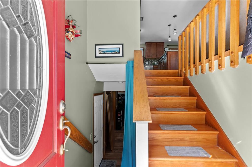 Property Photo:  125 Shippeetown Road  RI 02818 