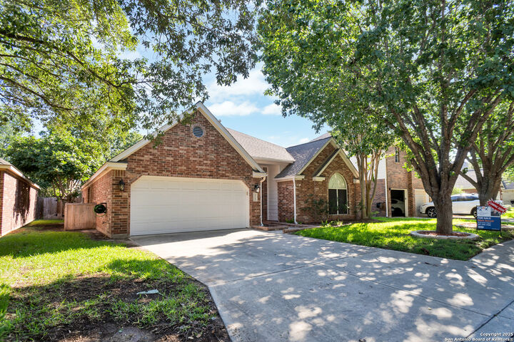 Property Photo:  3115 Sable  TX 78232 