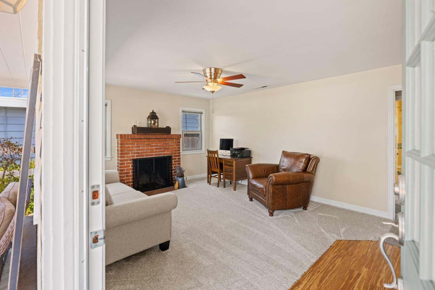 Property Photo:  10 Boronda Way  CA 93940 