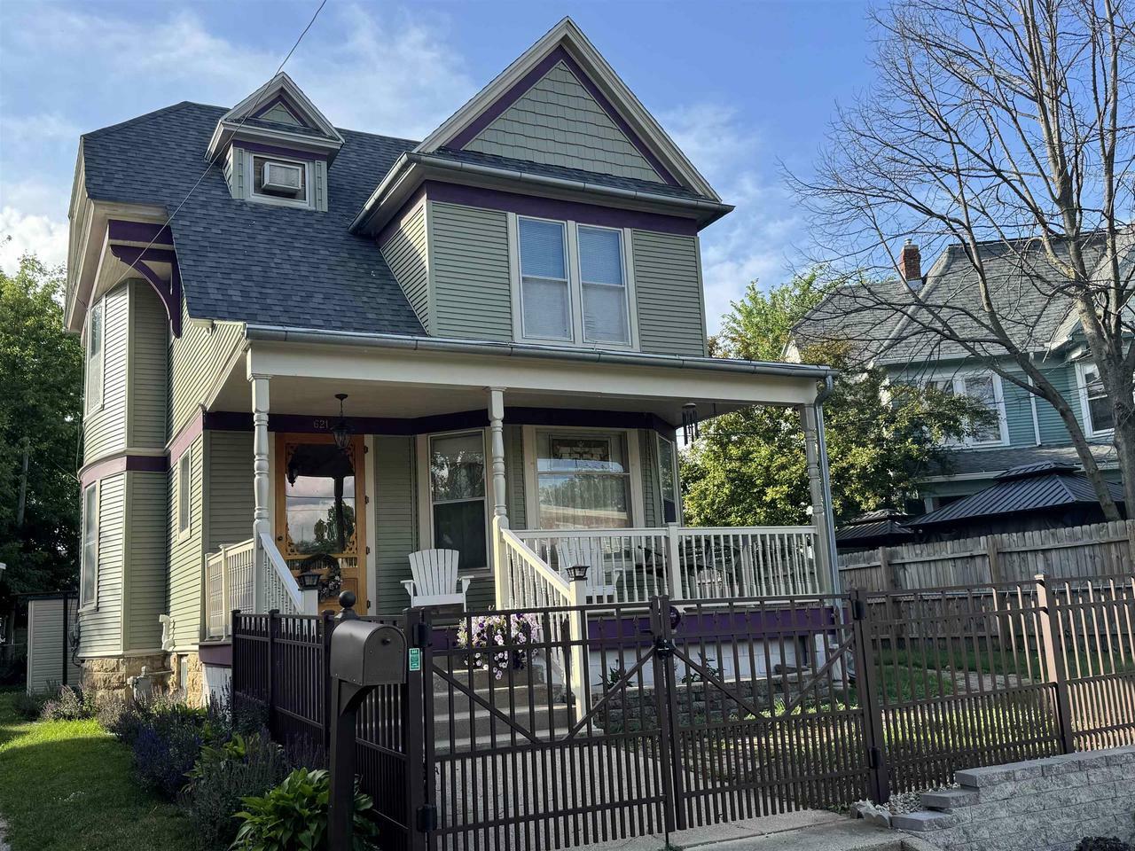 621 Prospect Avenue  Janesville WI 53545 photo