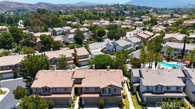 Property Photo: 25426 Pyramid Peak Santa Clarita Drive CA 91350