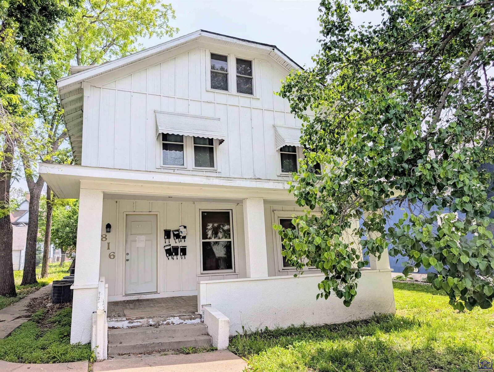 Property Photo: 816 Congress St KS 66801