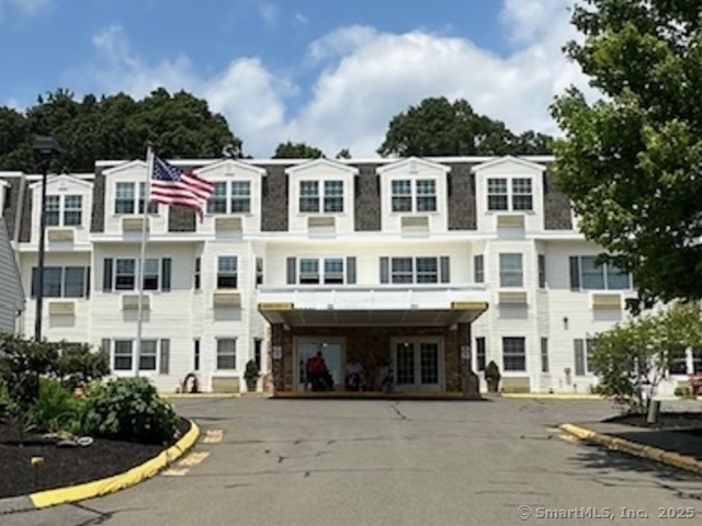 Property Photo:  1 Brush Pasture Lane 109  CT 06480 
