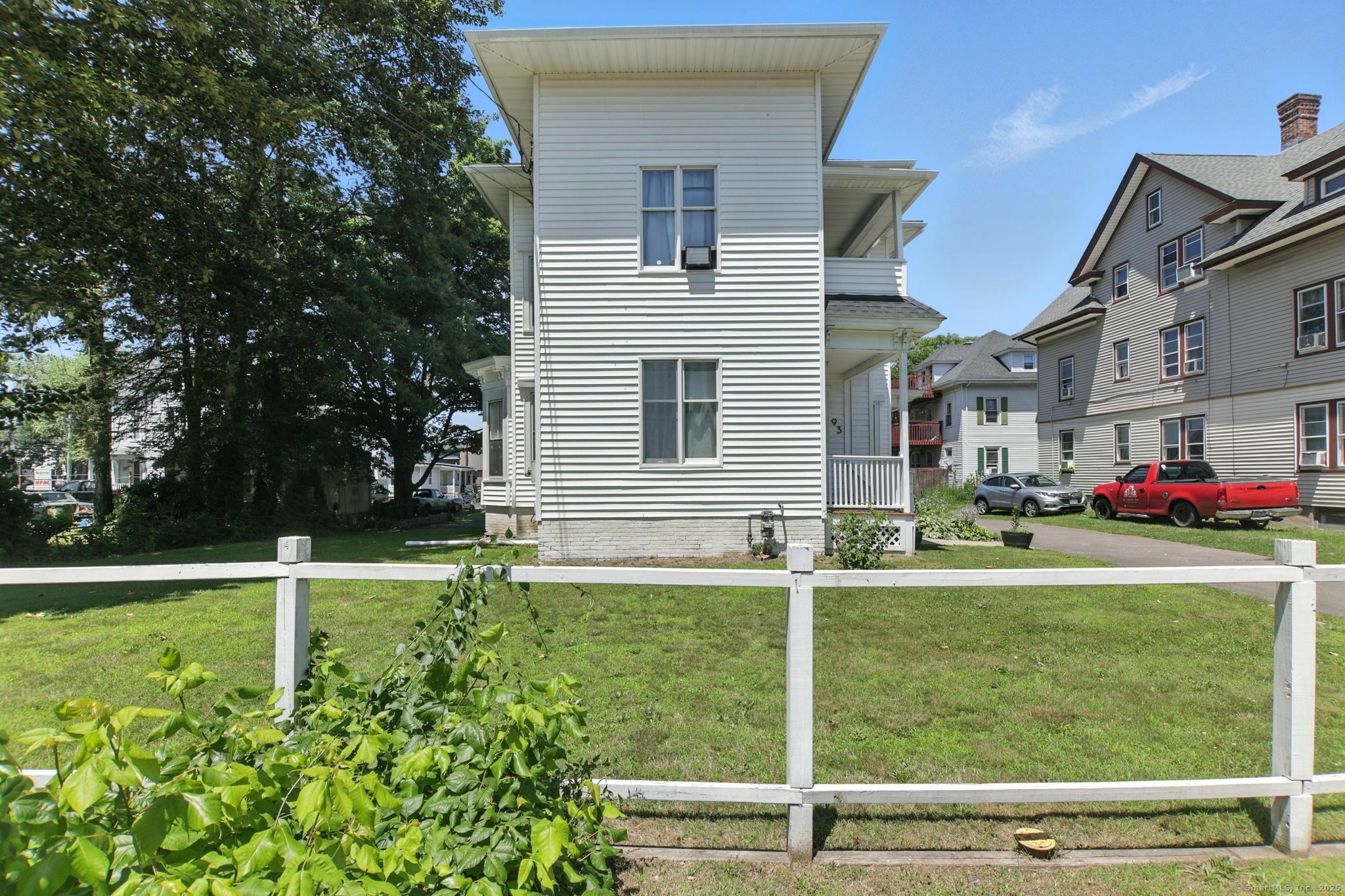 93 South Street  Bristol CT 06010 photo